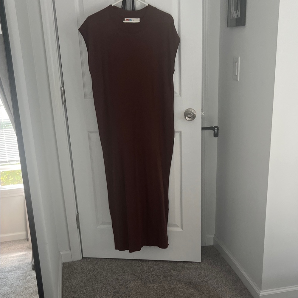 Elegant Brown Maxi Dress